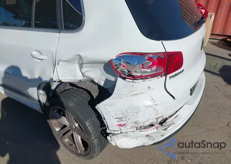 2016 Volkswagen Tiguan R-Line из США, поврежденный, VIN WVGAV7AX4GW096602